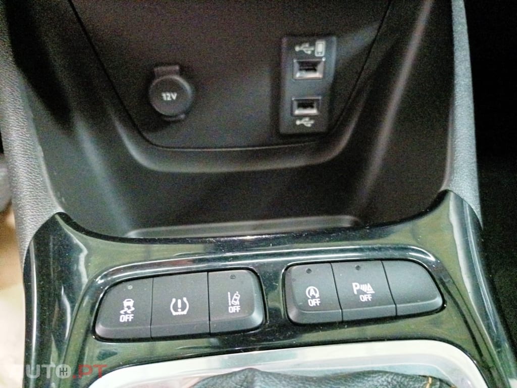 Opel Crossland X 1.2 T Business Edition