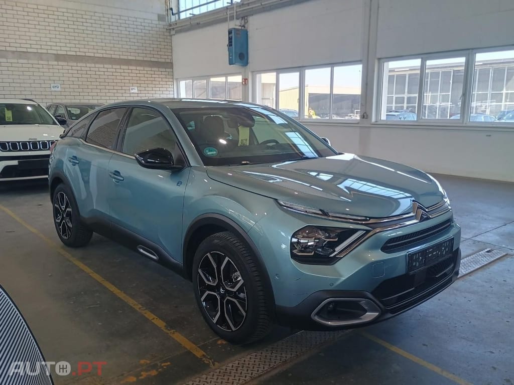 Citroen e-C4 50 kWh Shine