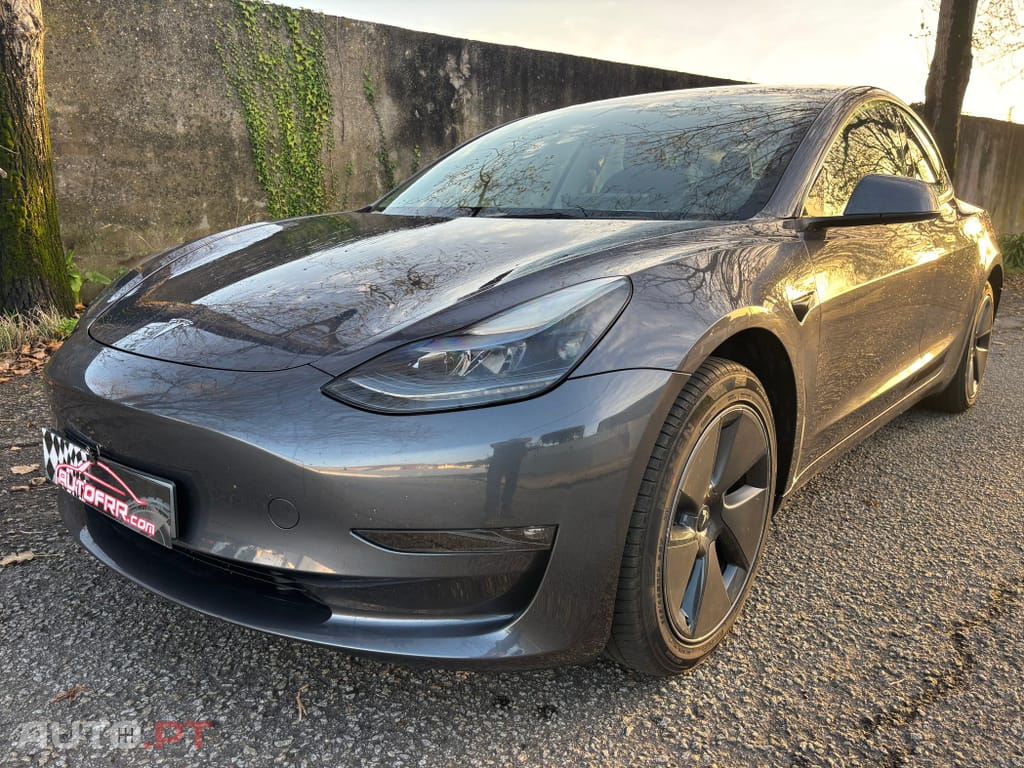 Tesla Model 3 Long Range Tração Traseira