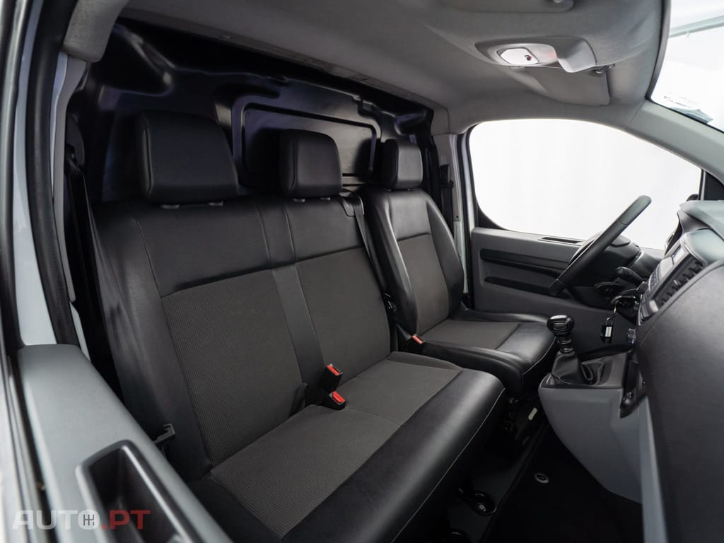 Peugeot Expert 2.0 BlueHDi L3H1 Pro Long