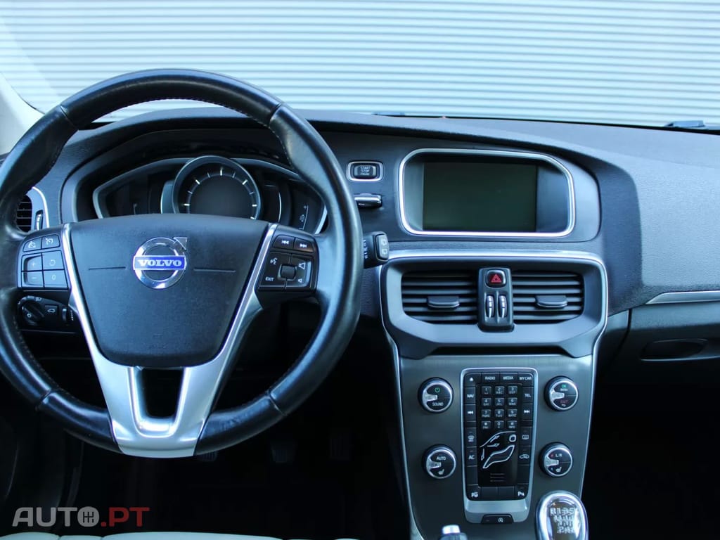 Volvo V40 1.6 D2 Momentum Eco