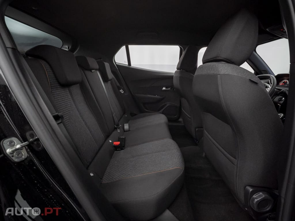 Peugeot 2008 1.2 PureTech Style