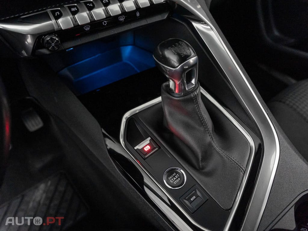 Peugeot 3008 1.2 PureTech Active Pack