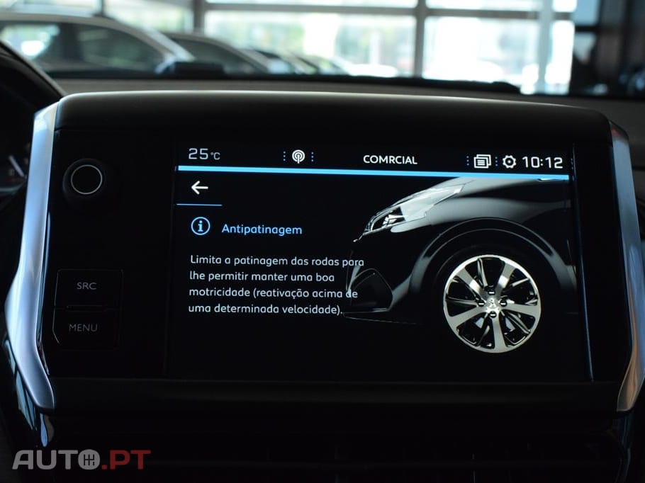 Peugeot 208 1.2 PureTech Signature