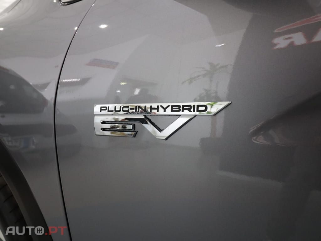 Mitsubishi Eclipse Cross 2.4 PHEV eMotion