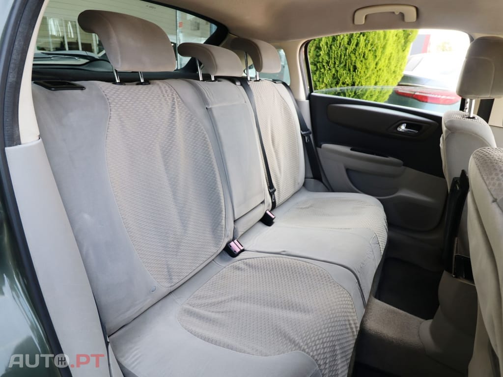 Citroen C4 1.6 HDi 110 Exclusive