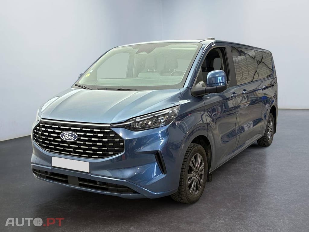 Ford Tourneo 2.0 EcoBlue L2H1 Titanium Aut.