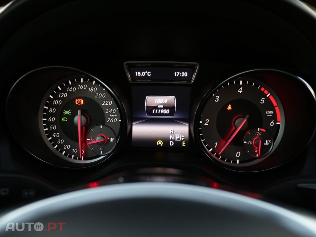 Mercedes-Benz GLA 220 CDi AMG Line