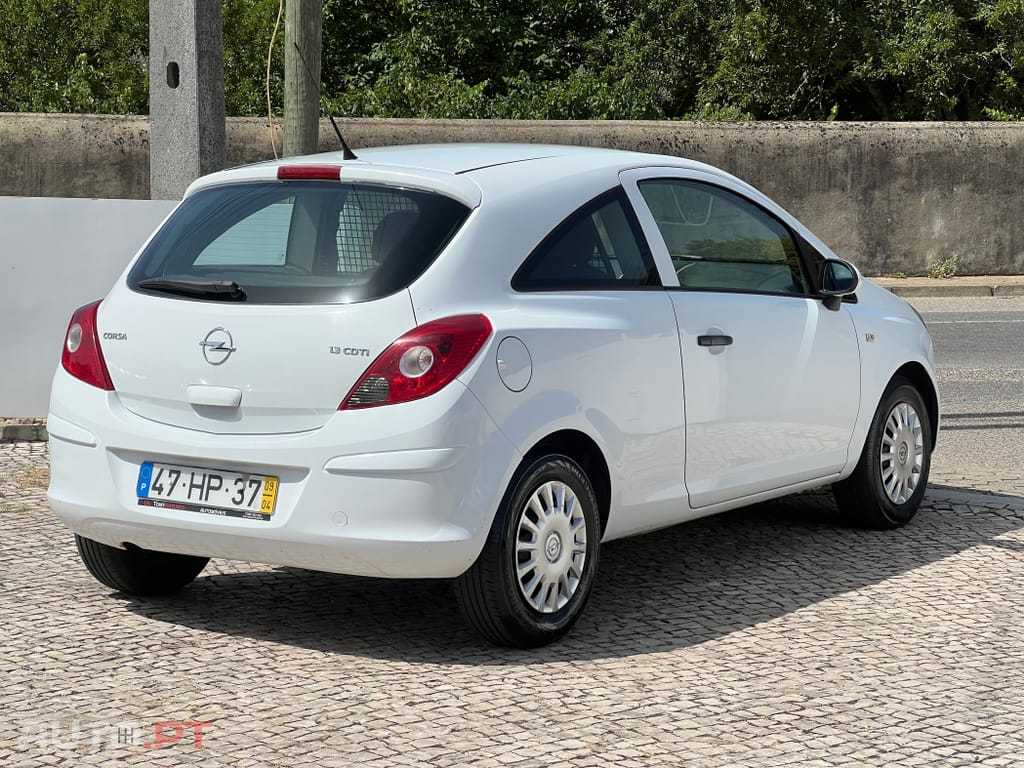 Opel Corsa 1.3 CDTi Enjoy EcoFLEX