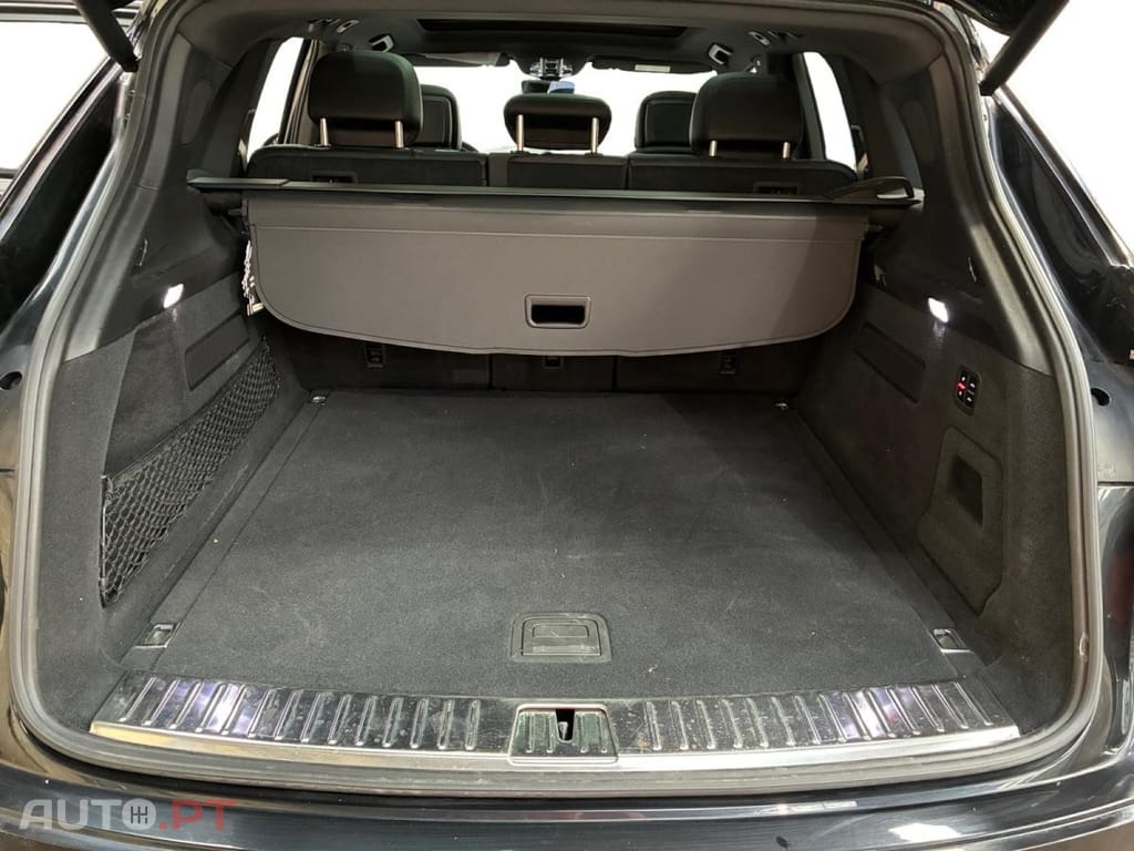Porsche Cayenne E-Hybrid Platinum Edition