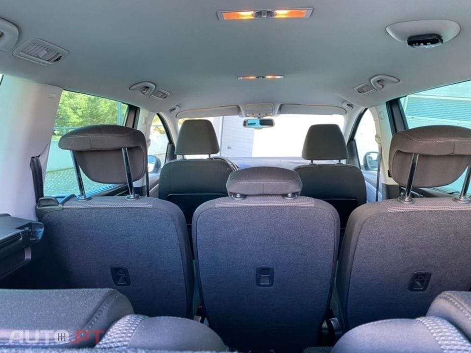 Volkswagen Sharan 2.0 Tdi 140Cv - Confortline