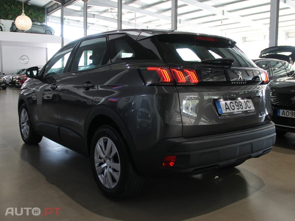 Peugeot 3008 1.5 BlueHDi Active