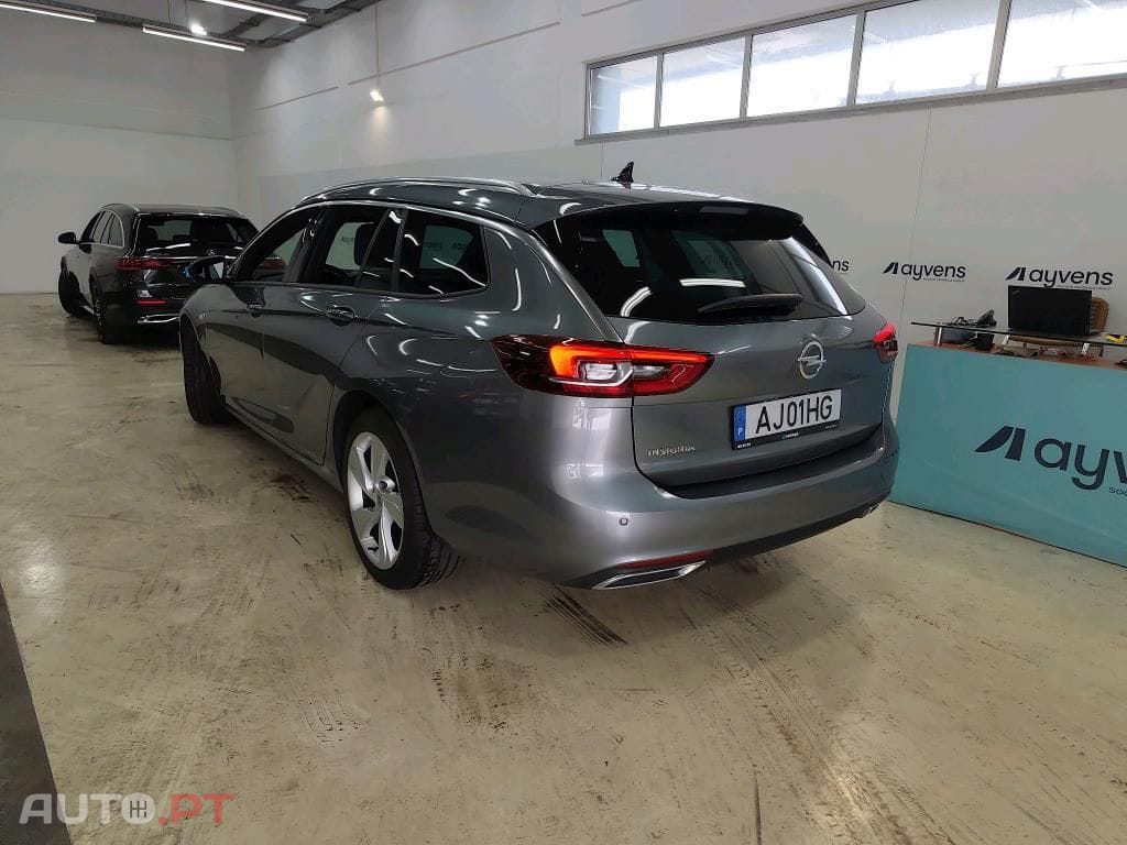 Opel Insignia 2.0 D GS Line