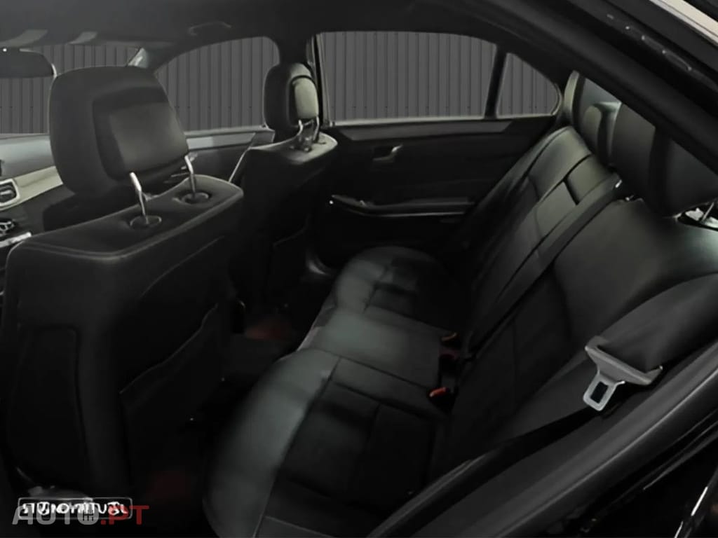 Mercedes-Benz E 300 Bluetec Hybrid Avantgarde