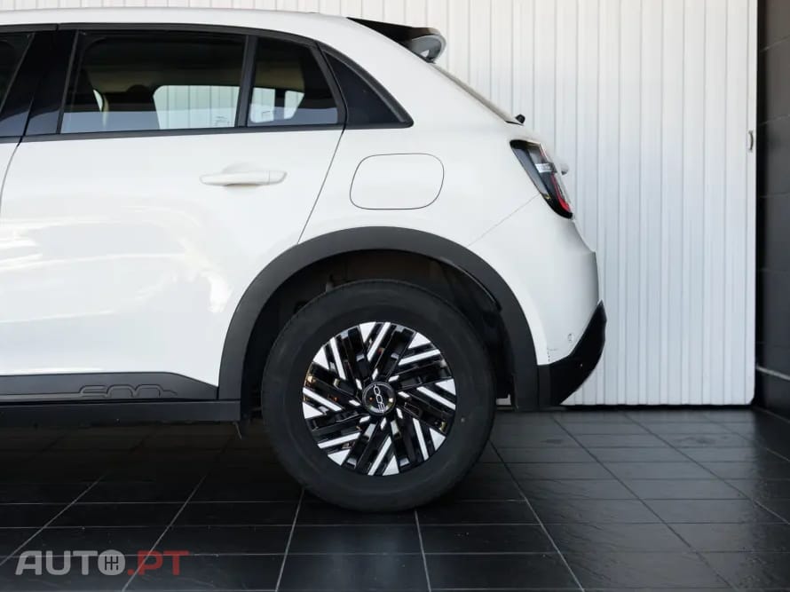 Fiat 600 1.2 Hybrid
