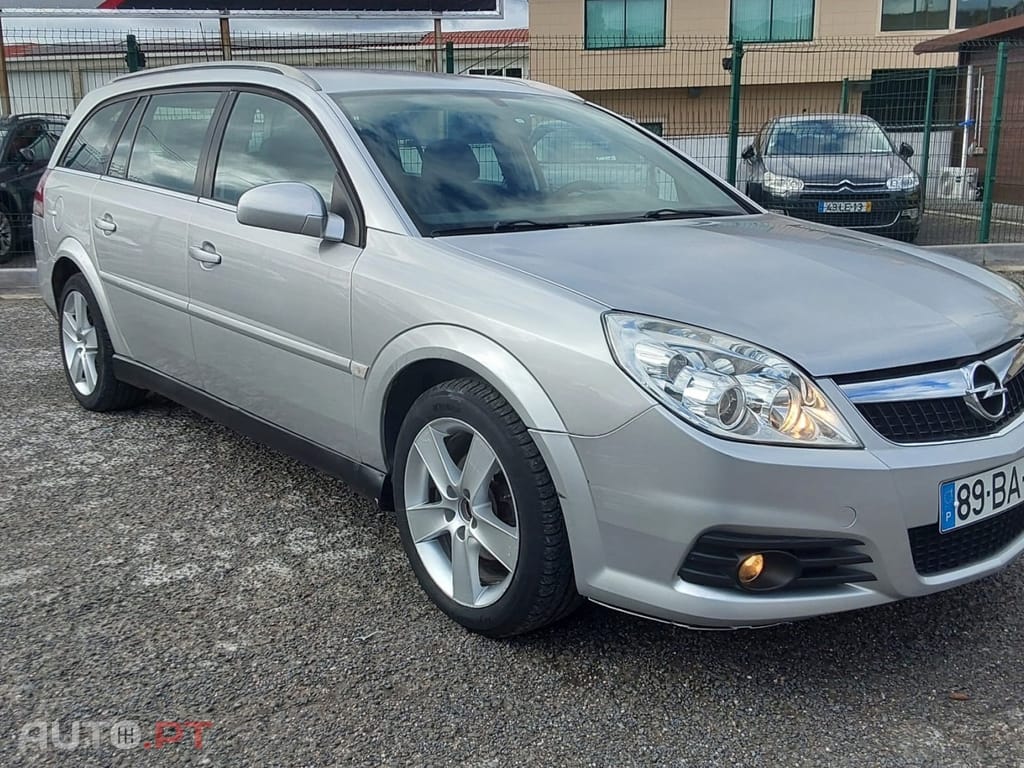Opel Vectra Caravan 1.9 CDTi Comfort