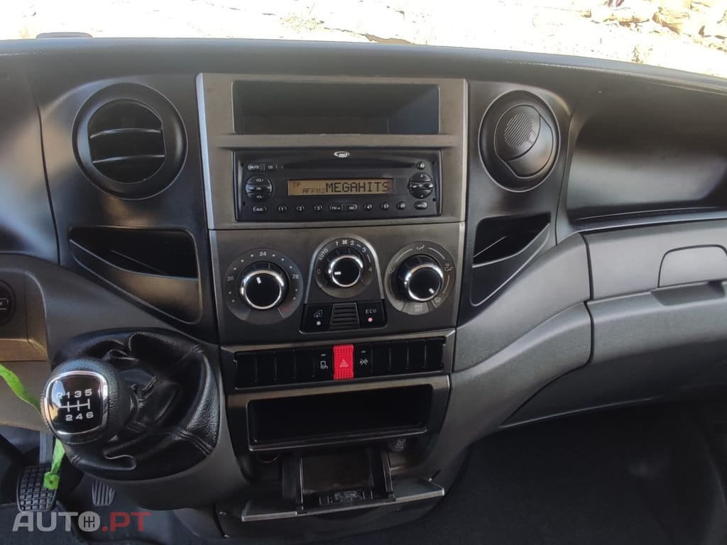 Iveco Daily 2.3 35C11SV 3520L 12m3