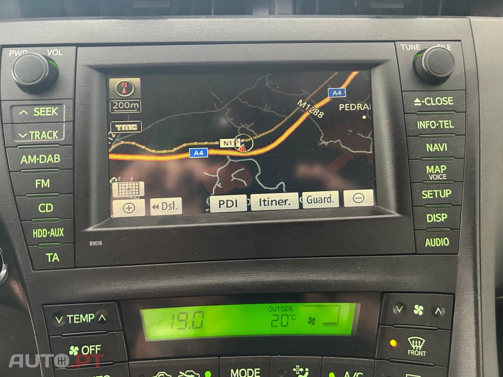 Toyota Prius 1.8 PREMIUM