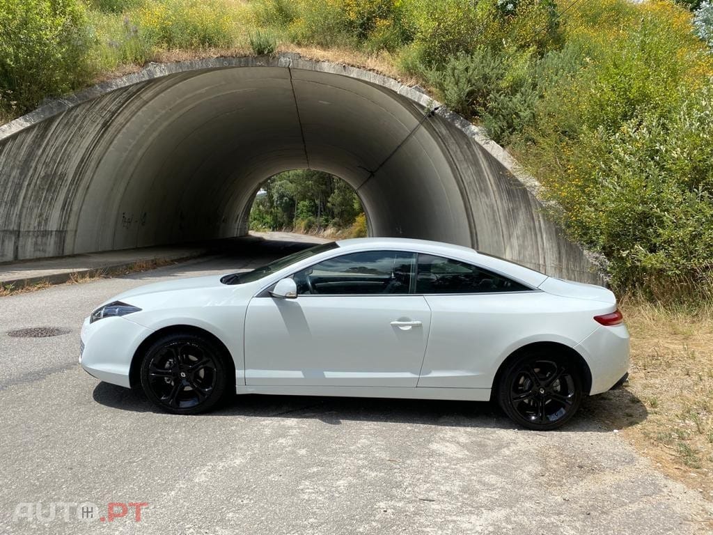 Renault Laguna 1.5DCI 110CV COUPE