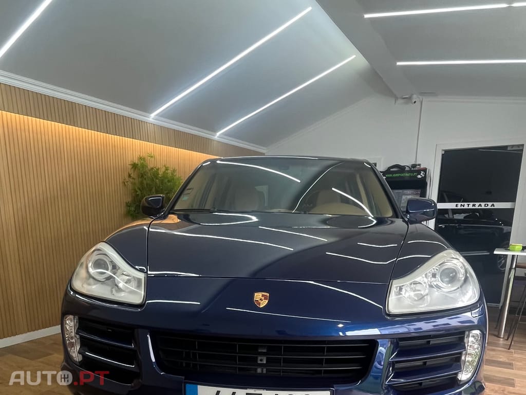 Porsche Cayenne Porsche Cayenne Tiptronic