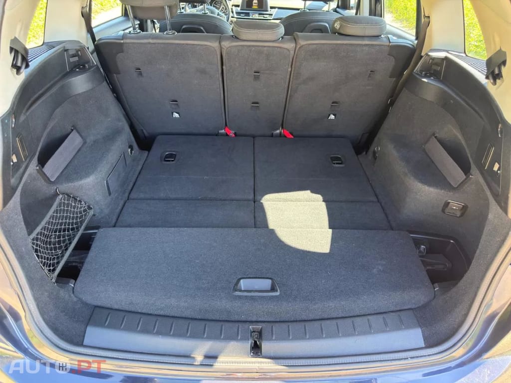 BMW 216 d 7L Advantage