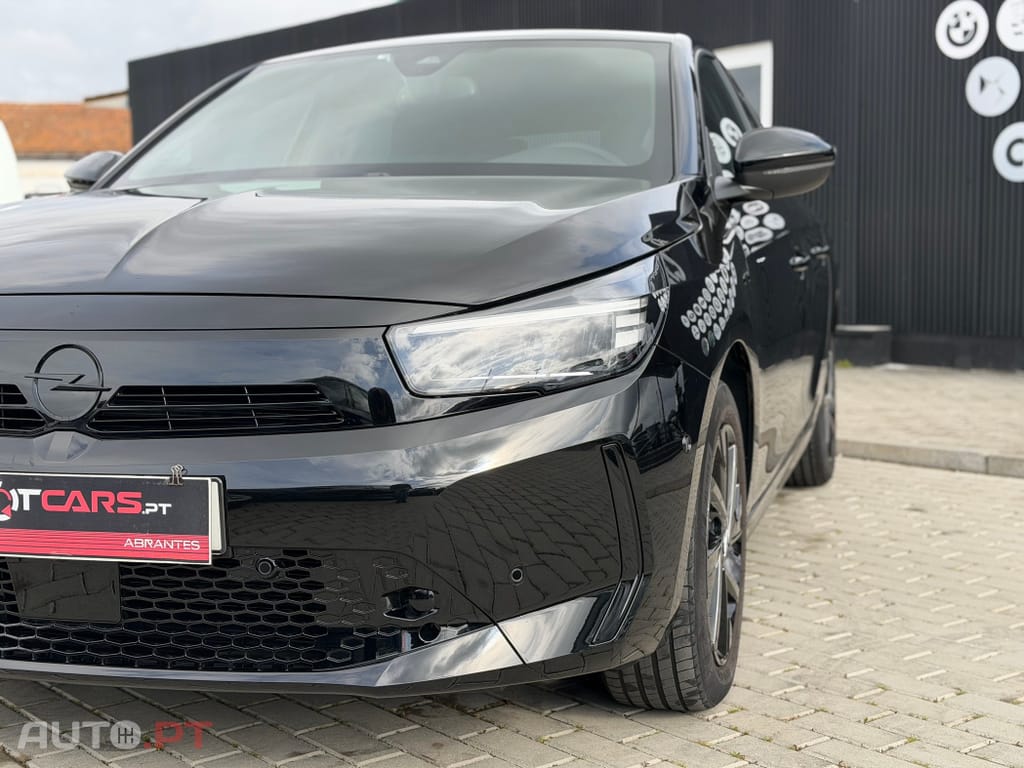 Opel Corsa 1.2 T GS Line Aut.