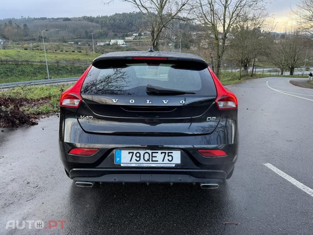 Volvo V40 2.0 D2 Ocean Race Edition