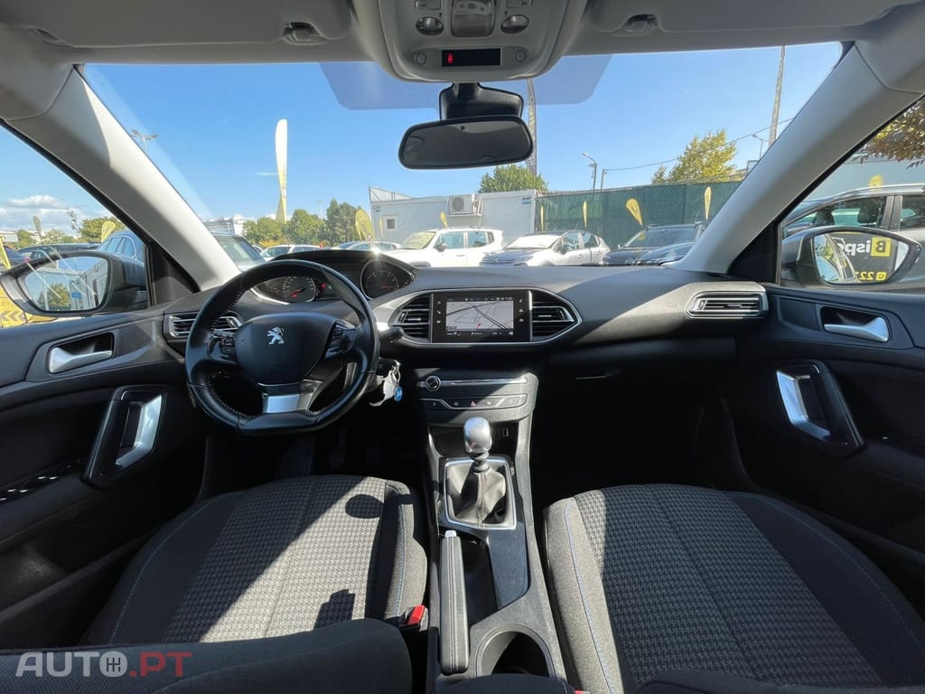 Peugeot 308 1.2 PureTech Allure