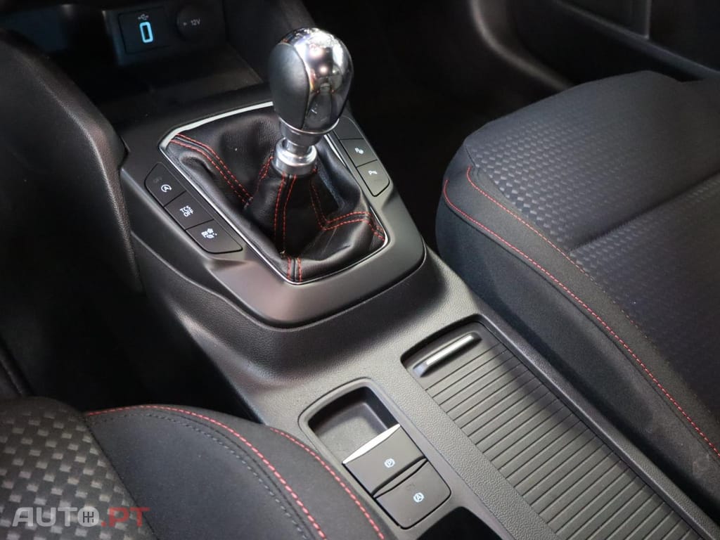 Ford Focus SW 1.0 ECOBOOST MHEV ST-LINE