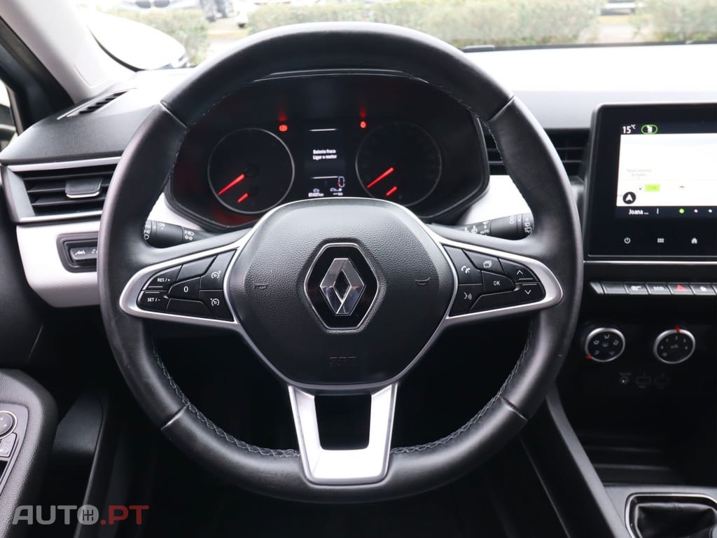 Renault Clio 1.5 Blue dCi Intens — fotografia 11