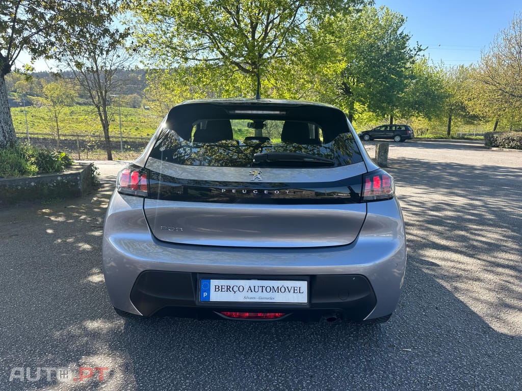 Peugeot 208 1.2 PureTech Allure Pack EAT8