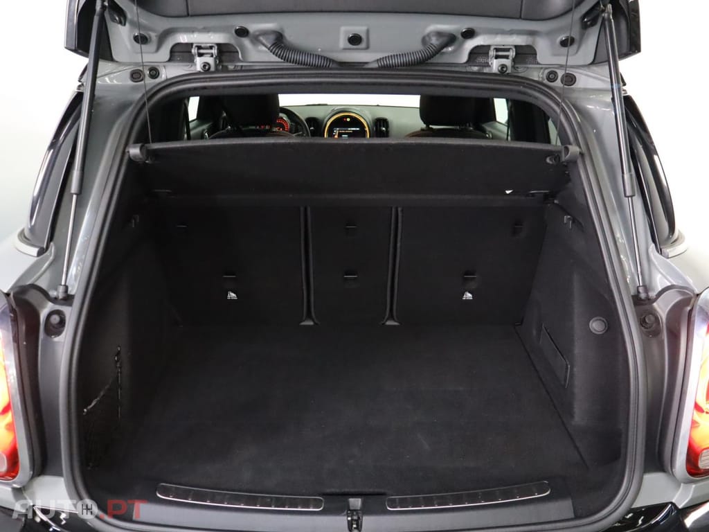 MINI Countryman One D