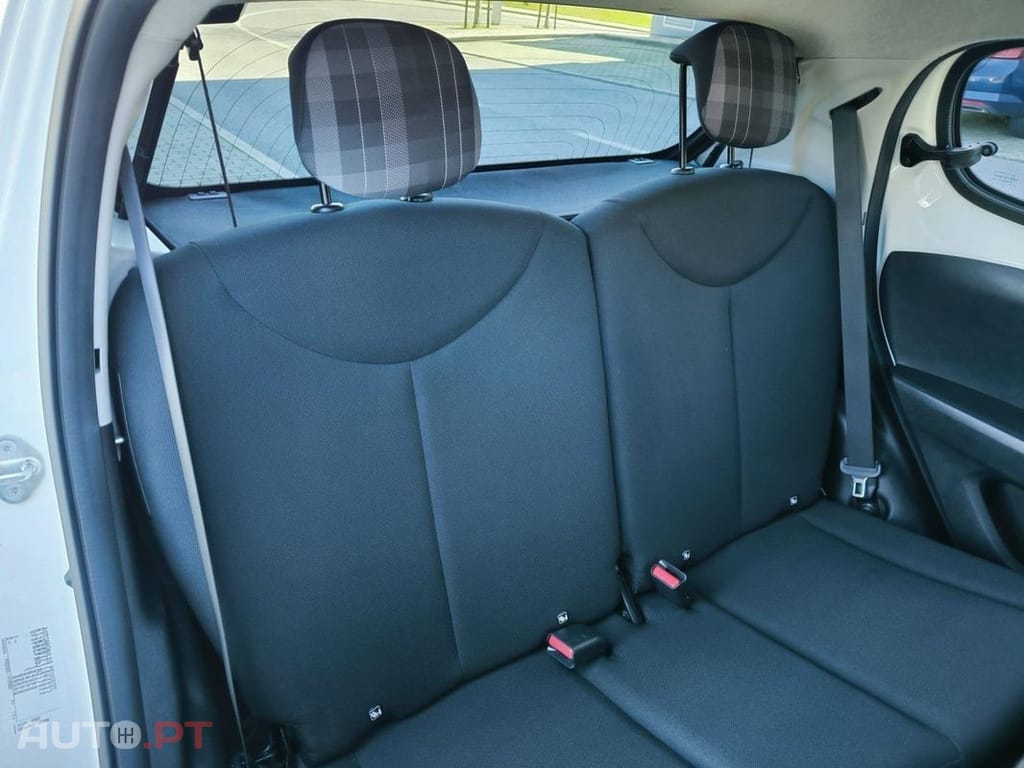 Peugeot 108 1.0 VTi Allure ETG5