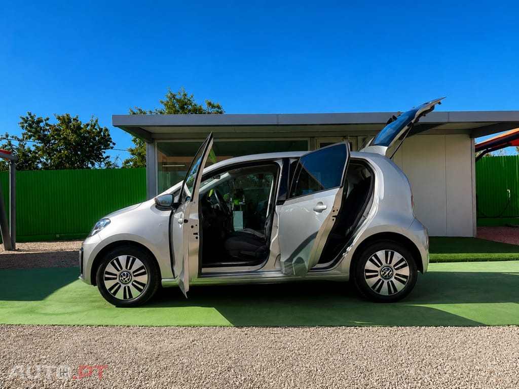 Volkswagen e-Up Style