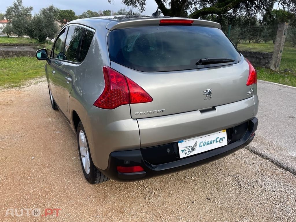 Peugeot 3008 1.6 e-HDi Style 2-Tronic