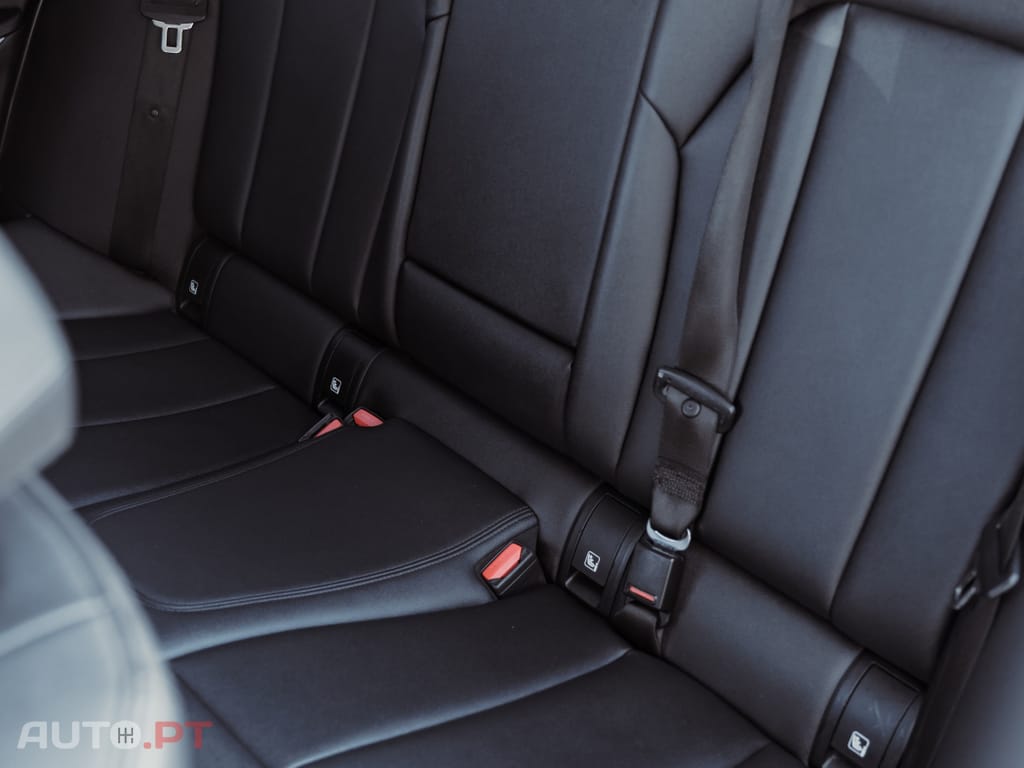 BMW 318 d Line Sport Auto