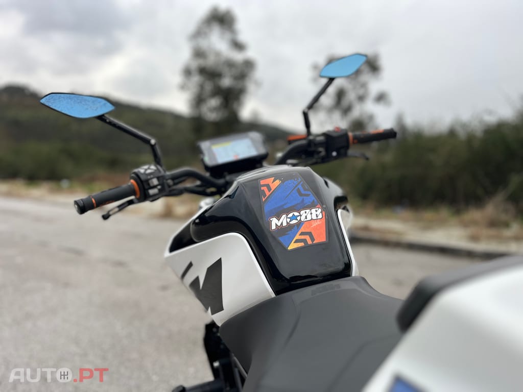 KTM 125 KTM DUKE 125-EDIÇÃO ESPECIAL MIGUEL OLIVEIRA