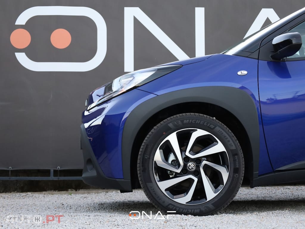 Toyota Aygo X 1.0 VVT-i Teamplayer