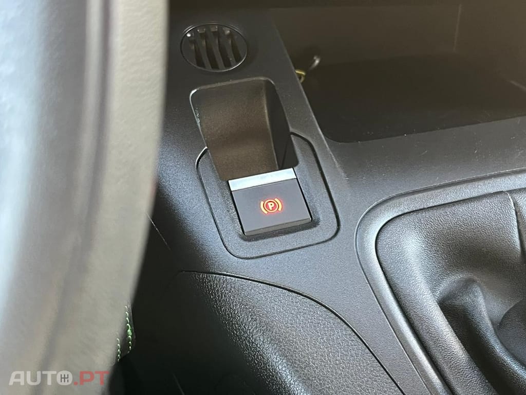 Citroen Berlingo 102 CAVALOS L 1 H 1