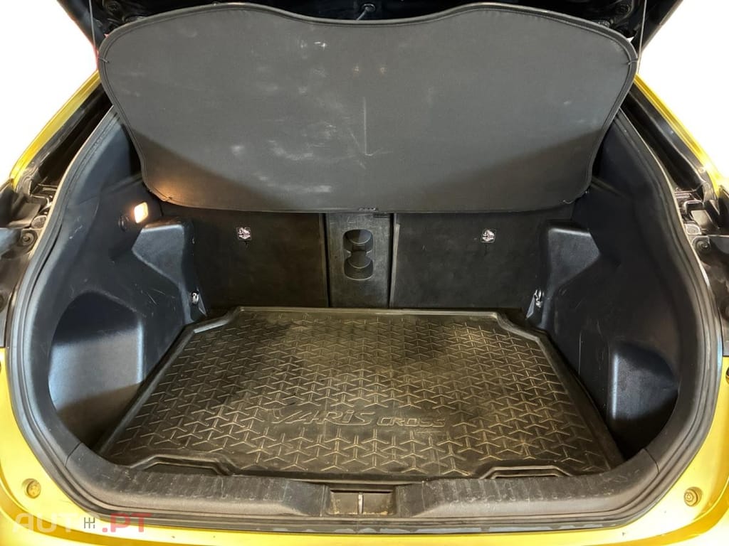 Toyota Yaris Cross 1.5 HDF Premier Edition