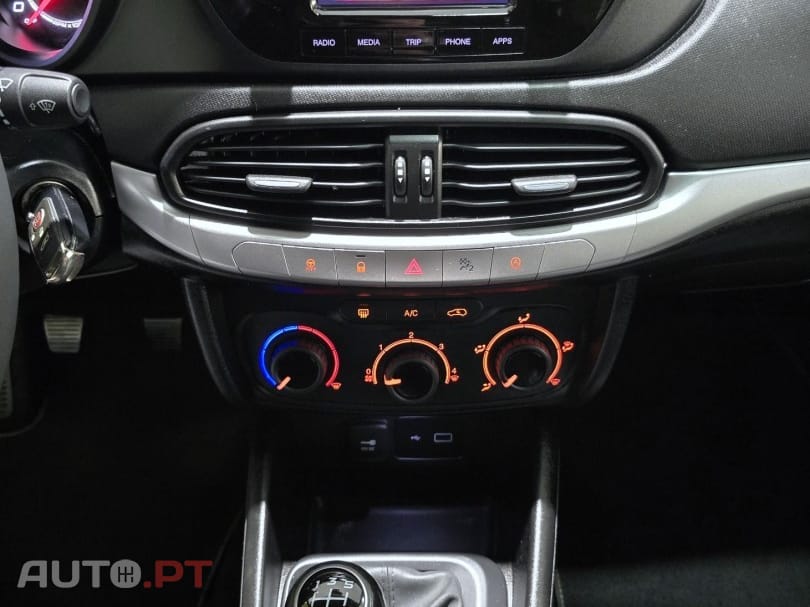 Fiat Tipo 1.3 M-Jet Street