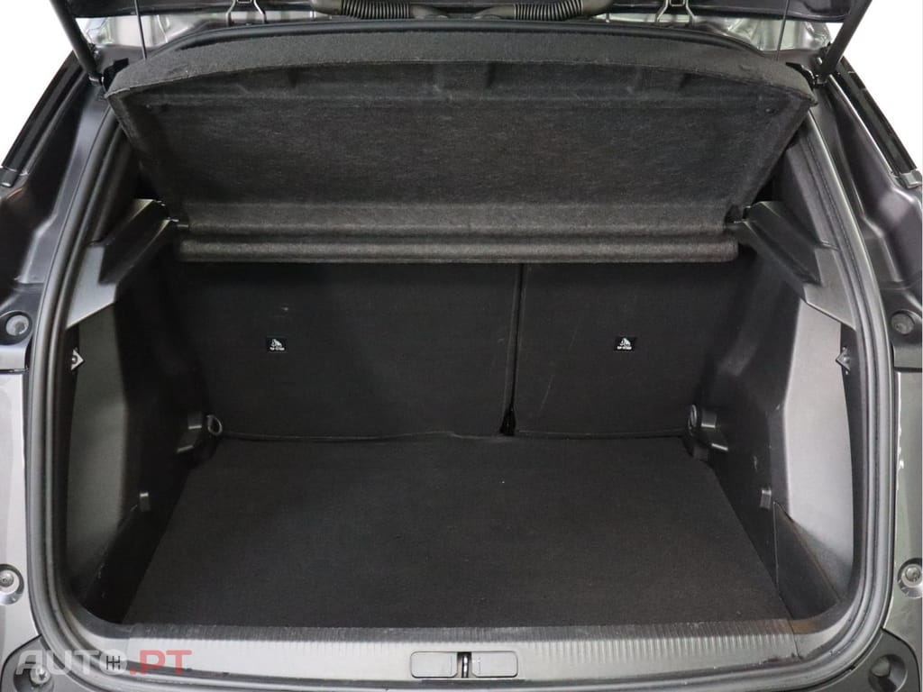 Peugeot 2008 1.5 BlueHDi  Active Pack EAT8