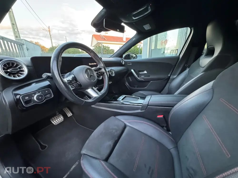 Mercedes-Benz A 250 e AMG Line