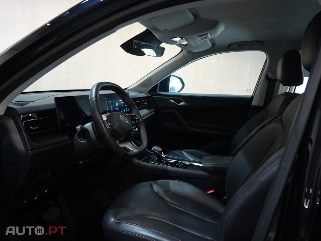 MG HS 1.5 T-GDI Plug In Hybrid Luxury