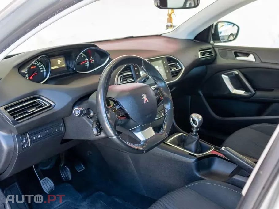 Peugeot 308 1.6 e-HDi Active