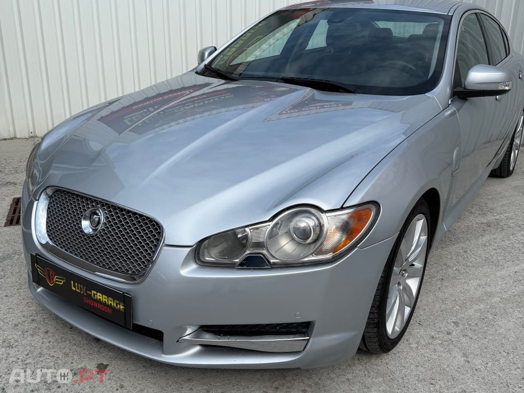 Jaguar XF 2.7 D V6 Premium Luxury