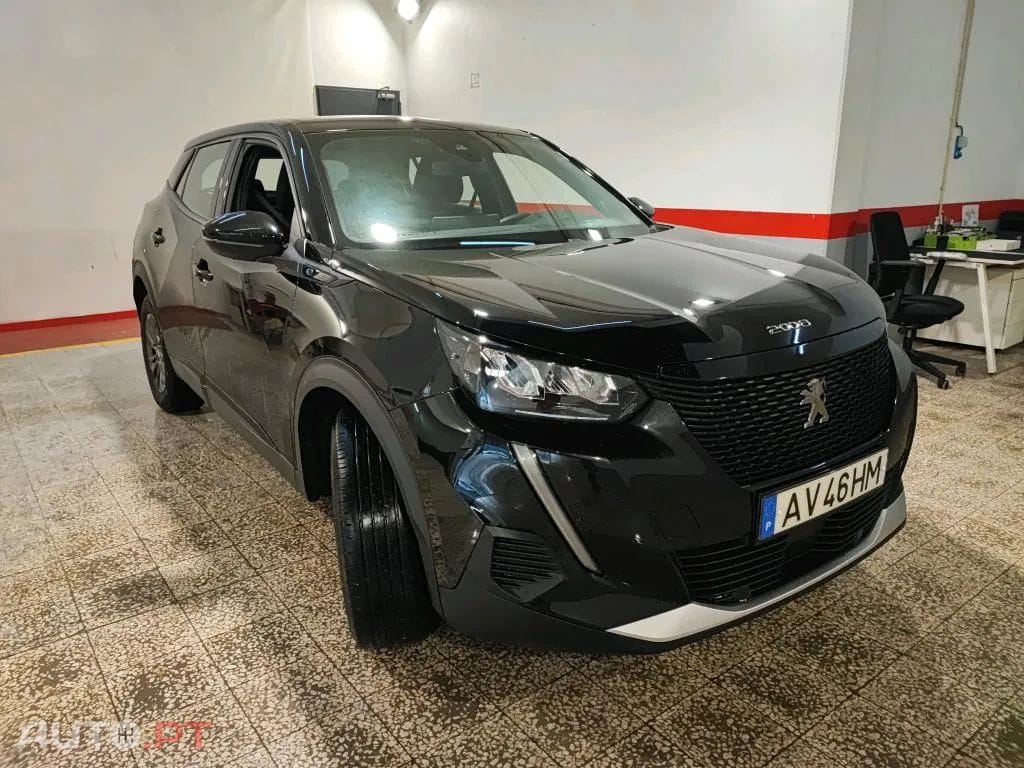 Peugeot E-2008 50 kWh Active Pack