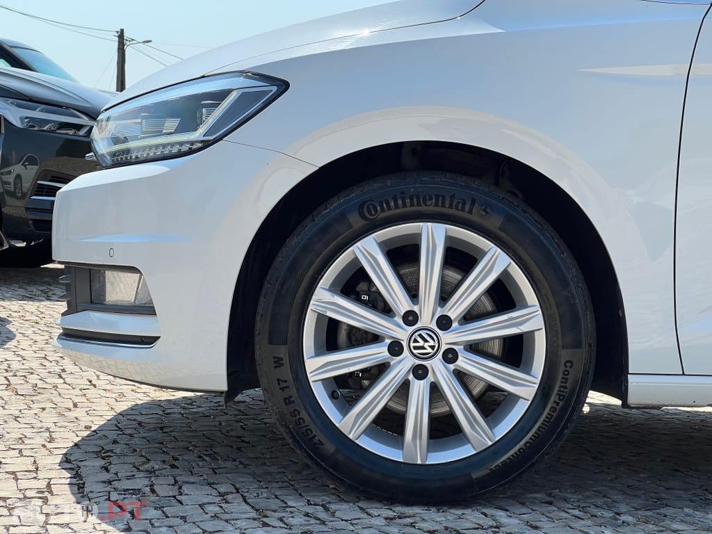 Volkswagen Touran 2.0 TDI Highline DSG