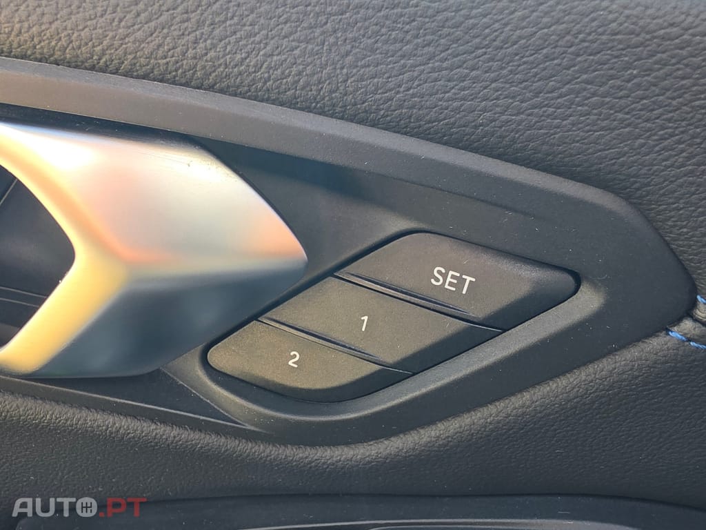 BMW 320 e Pack Desportivo M Auto