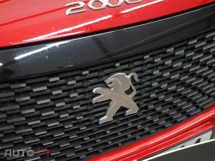 Peugeot 2008 1.2 PureTech Allure Pack